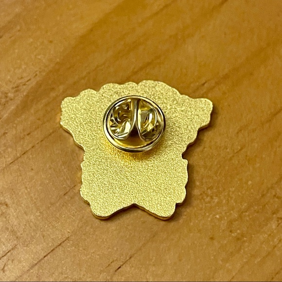 Witch Cauldron Enamel Pin - Picture 6 of 7